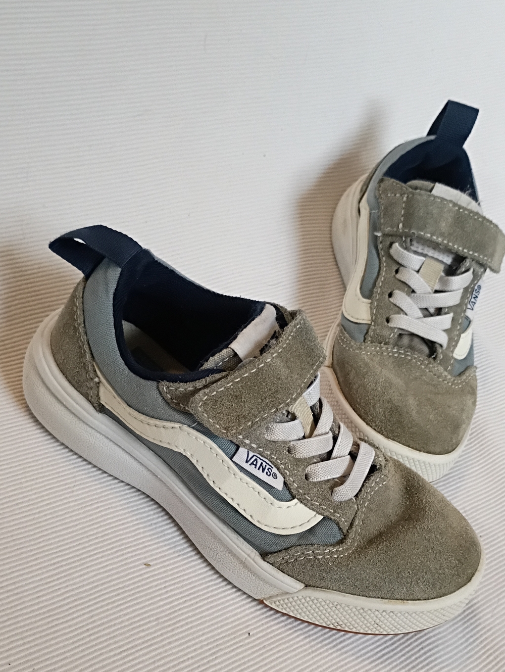 Vans Kids Ultra Range Suede And Canvas Sneaker